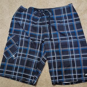 Mens Quicksilver Board shorts size 34